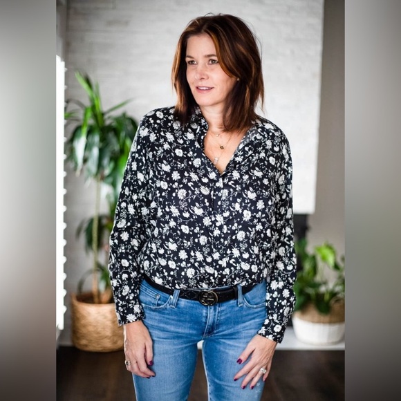 GRAYSON The Hero Black Floral Chambray Long Sleeve Button Down Shirt Size XS - Picture 10 of 10